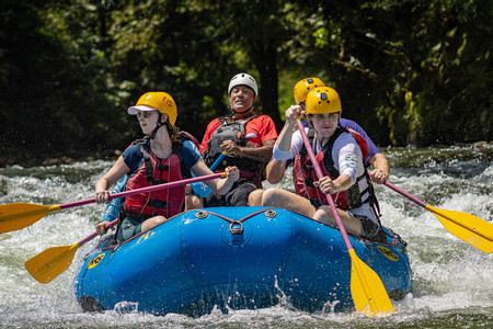 Whitewater Rafting Class II - III at Sarapiqui River PM Tour photo 3