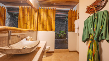 Lost Iguana Resort photo 4