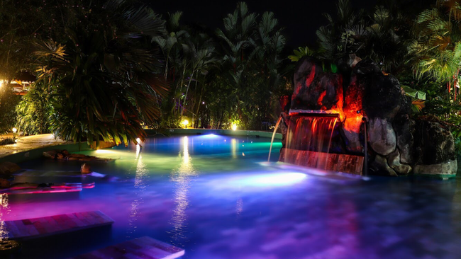 Paradise Hot Springs Resort Photo