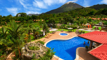 Volcano Lodge Hotel and Thermal Experience