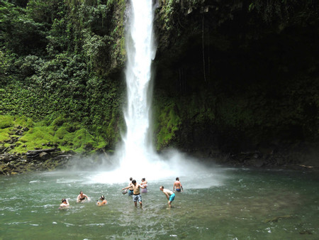3 in 1 Hanging Bridges, La Fortuna Waterfall and Volcano Hike photo 2