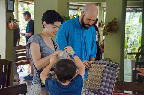 Proyecto Asis Half Day Tour with Volunteering Costa Rica