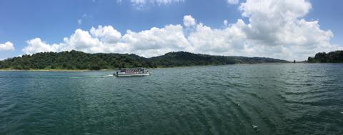 Taxi-Boat-Taxi Arenal to Monteverde Costa Rica
