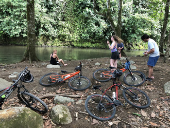 La Guaria Half Day Loop Biking Tour photo 4