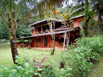 Laguna del Lagarto Lodge