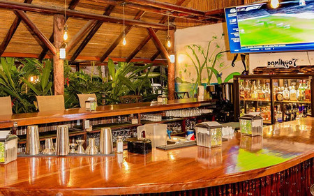 Hotel Villas Rio Mar
