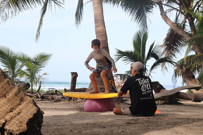 Santa Teresa Private Surf Lesson photo
