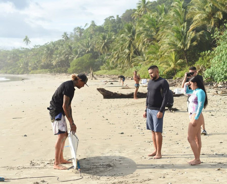 Santa Teresa Regular Surf Lesson photo 3