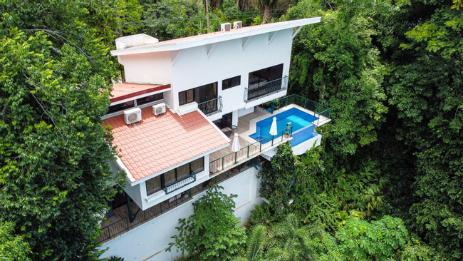 Mi Casa Su Casa Photo