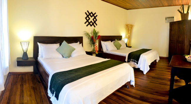 Tabulia Tree Hotel  Photo