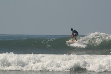 Damas Island Surf Lessons photo 2