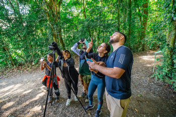 Monteverde Cloud Forest Reserve Guided Tour photo 3