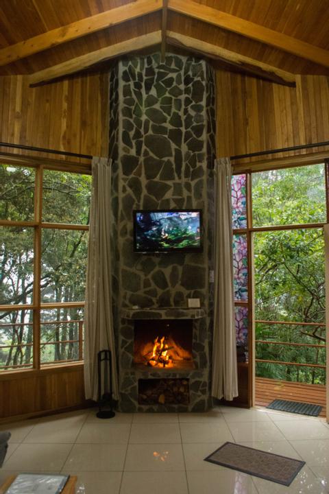 Cabañas y Jardines Los Pinos Costa Rica