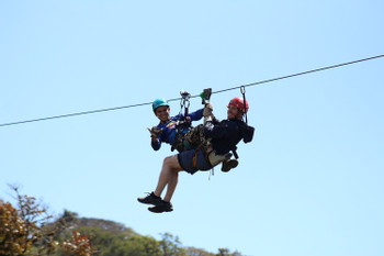 100% Aventura Canopy Tour photo 2