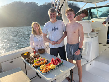 Papagayo Sportfishing Tour Fish Hooks Boat (40") - Half Day - Max 8 Pax photo 3