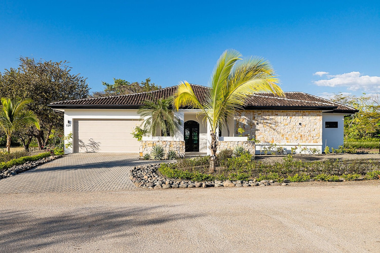 Casa Blanca  photo