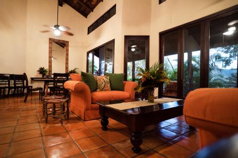 Hacienda Barrigona Costa Rica