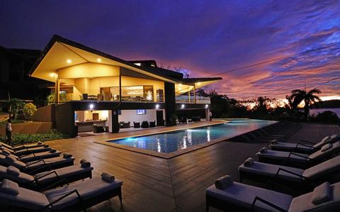 Nammbú Beachfront Bungalows