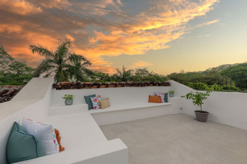 Casa Hydra