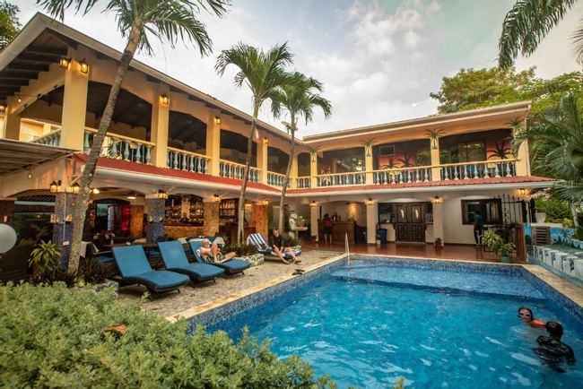 Hotel El Velero Photo