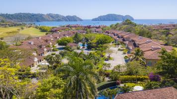 Colina Luxury Condominiums photo