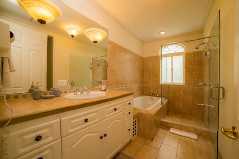 Colina Luxury Condominiums Costa Rica