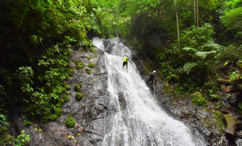 Jaco Extreme Canyoning photo 2