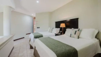 Papagayo Golden Palms photo 5