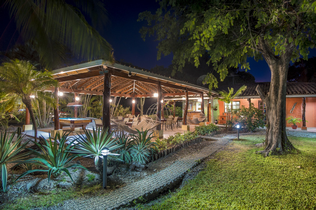 Hotel Bahía Esmeralda Photo