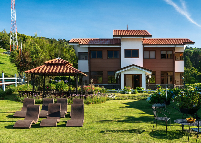 Hotel Altura Photo