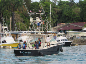 Quepos Sportfishing Tour Raven Boat (38") - Full Day