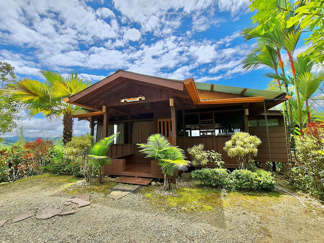 Santa Juana Rural Mountain Adventure Lodge photo