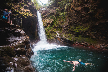 Oropendola Waterfall and lunch photo 3
