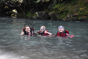 Tubing Rio Celeste photo 5