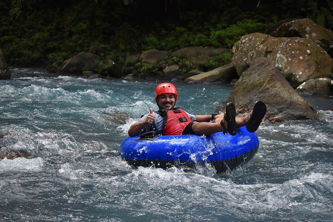 Tubing Rio Celeste photo