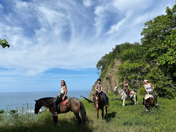 Secluded Beach Horseback Riding Tour photo 5