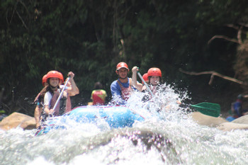 Class IV White Water Rafting  photo 5
