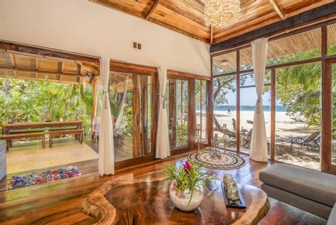 Ocho Artisan Bungalows Costa Rica