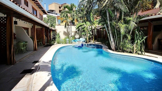 Ten North Tamarindo Beach Hotel