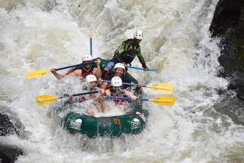 Rafting Rio Tenorio Class III/IV photo 3