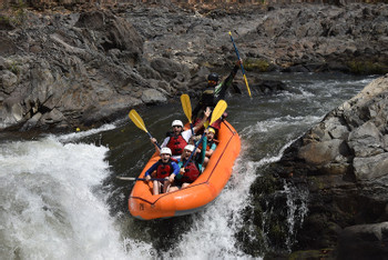 Rafting Rio Tenorio Class III/IV photo 5
