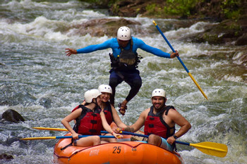 Rafting Rio Tenorio Class III/IV photo 2