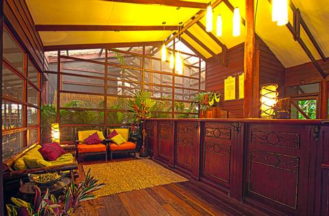 Pachira Lodge Costa Rica