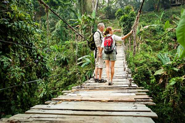 Couple's Exploring Pura Vida, Costa Rica