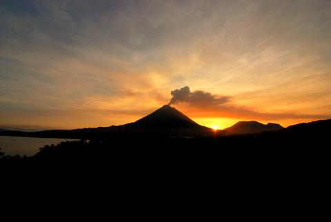 El Volcán Arenal y La Fortuna Costa Rica