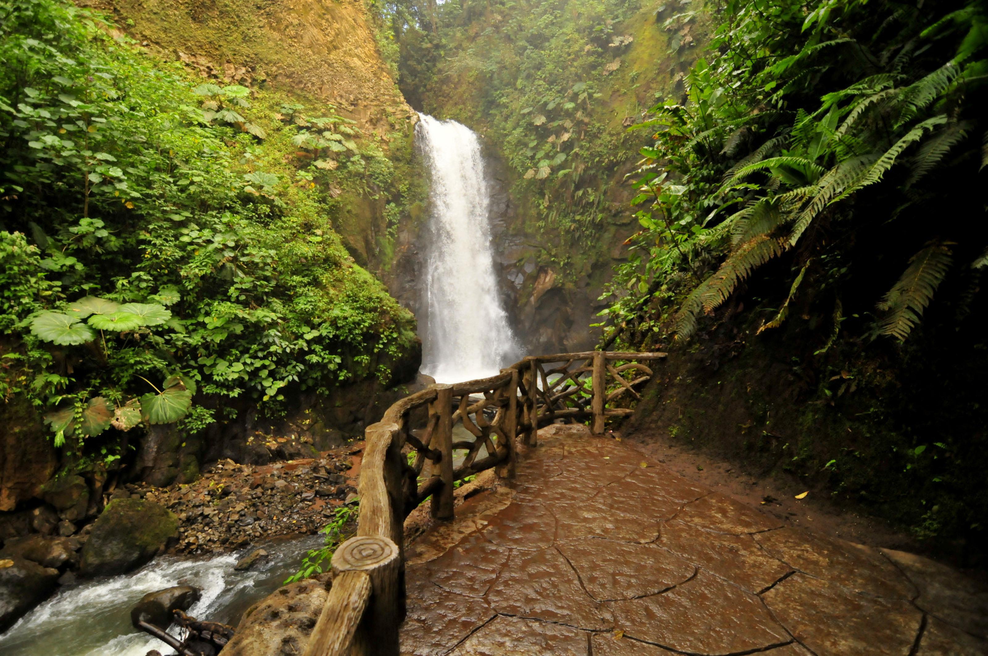 catarata la paz tour