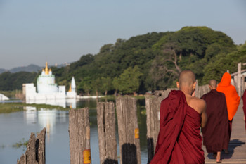 Mandalay photo 2