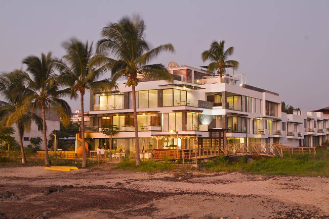 Golden Bay Hotel and Spa photo