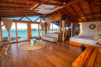 Blu Galapagos photo 4