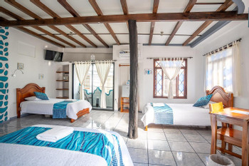 Maidith Galapagos Inn photo 4